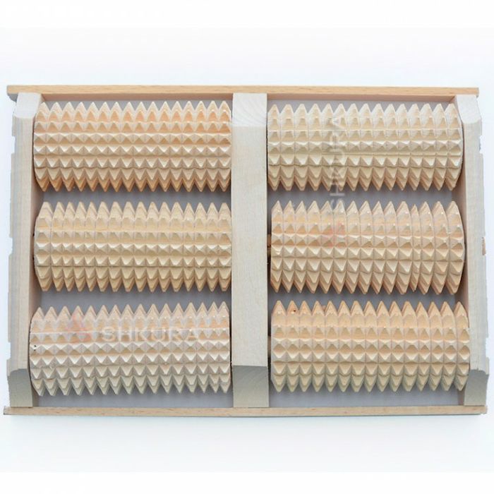 Массажер для ніг на 8 роліків та на 6 роліків.ГУРТ. роздріб