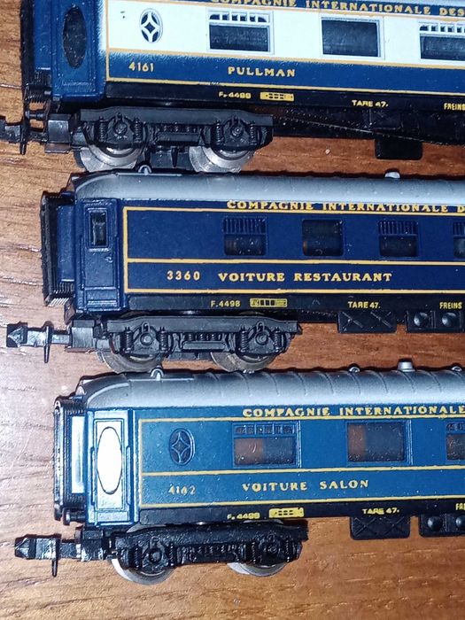 Lote de 5 carruagens de passageiros escala N 1:160 1/160