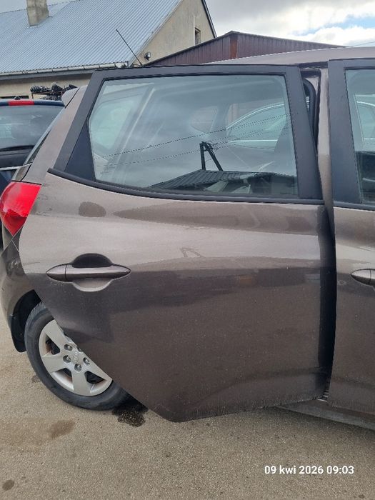 Zamek drzwi prawy tył Kia Venga lift 2016r
