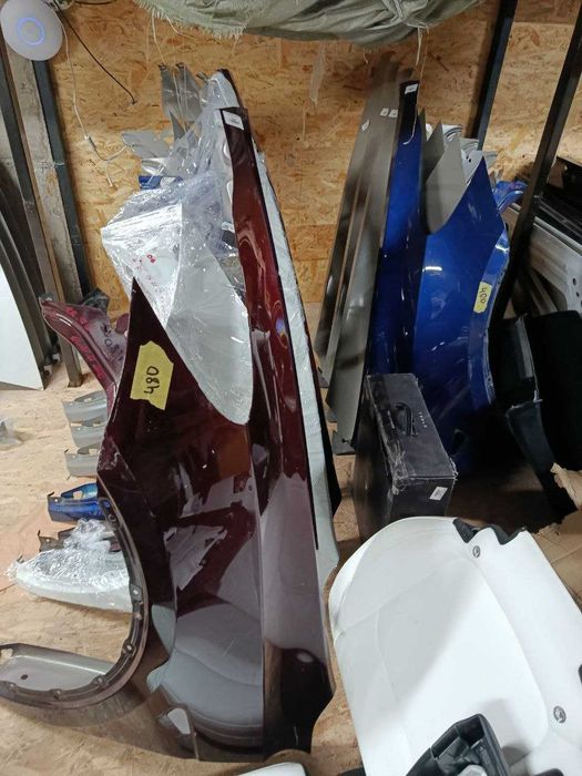 Крило передне Tesla model Y