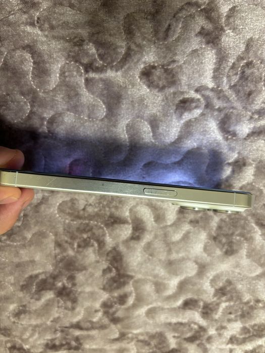 iPhone 15 pro 256 память 89% батарея