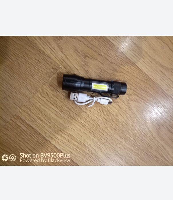 Ліхтар металевий акумуляторний