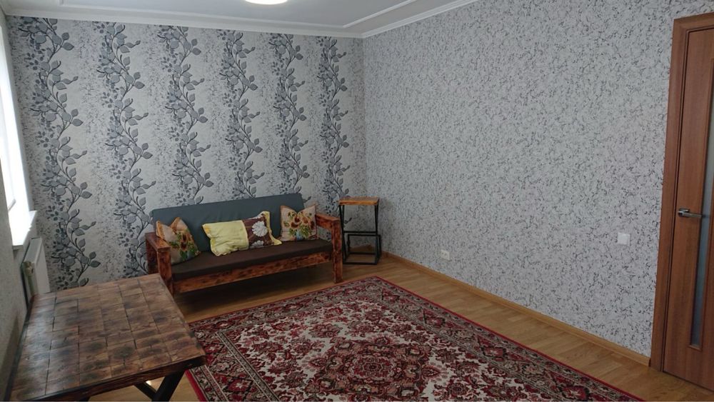 Продається автономний будинок в смт.Гребінки