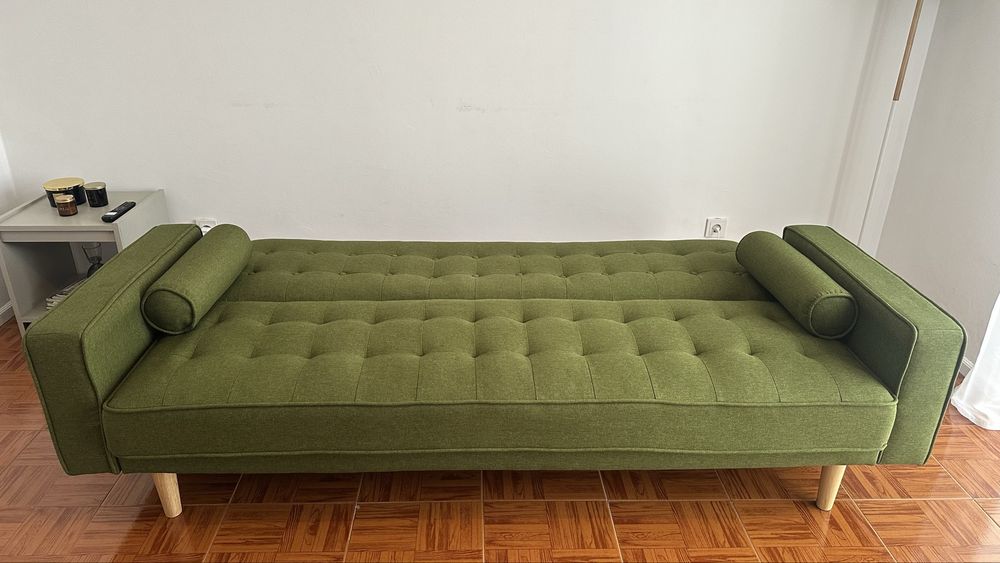 Sofá cama verde