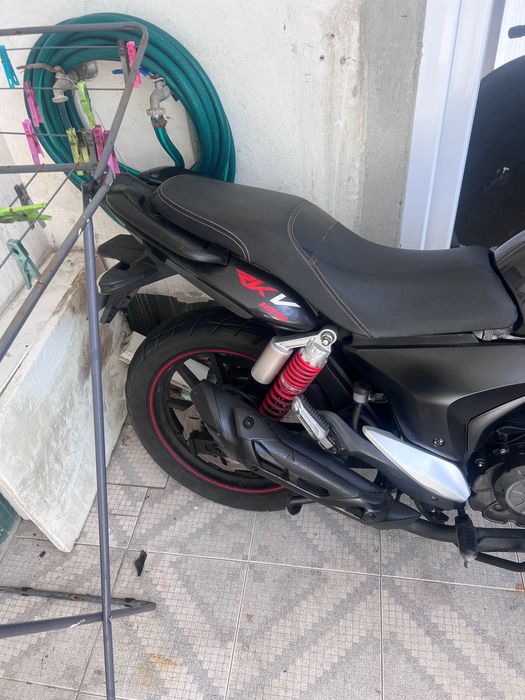 Vendo keeway 125 ou troco por scooter 125