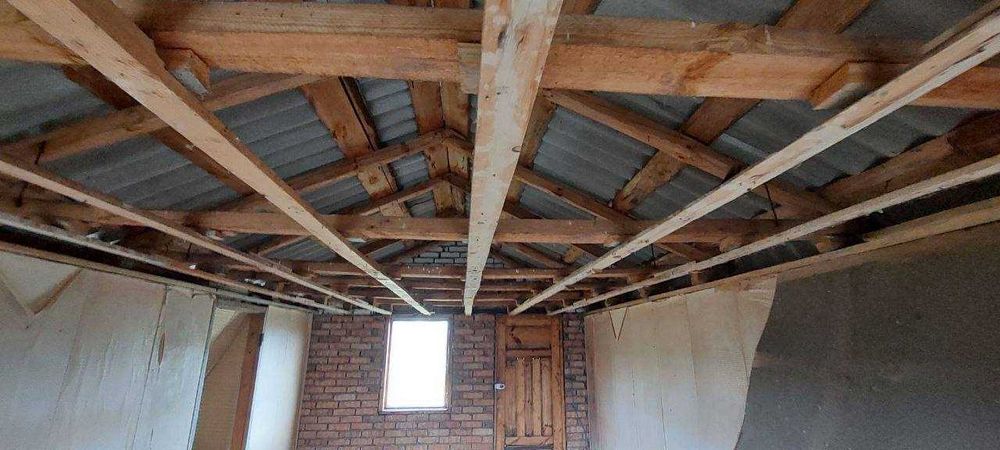 (7) Продаж дачного будинку (5813)