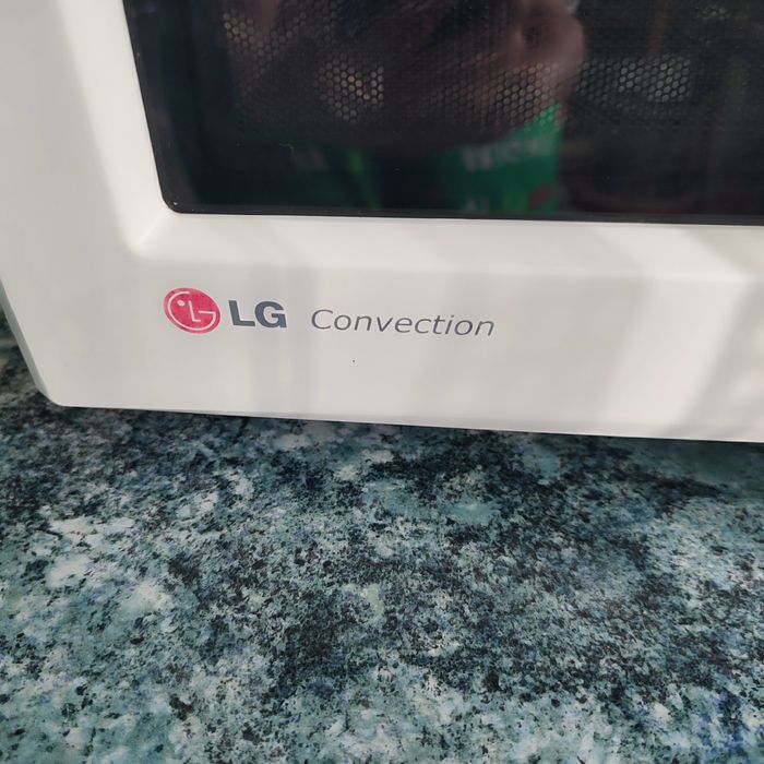 Микроволновая печь  LG. конвектор,гриль