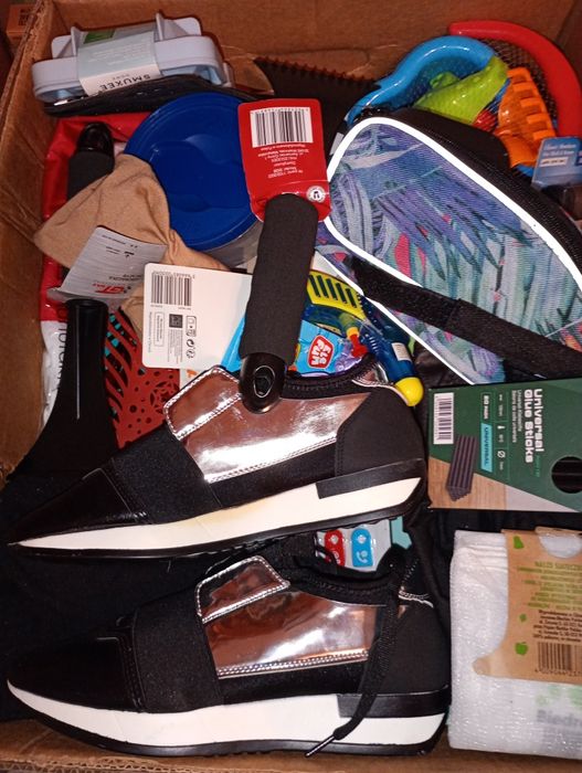 Karton mix biedronka action inne S18