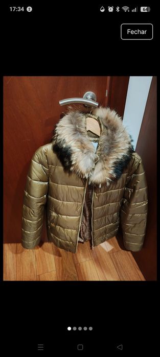 Kispo dourado acolchoado