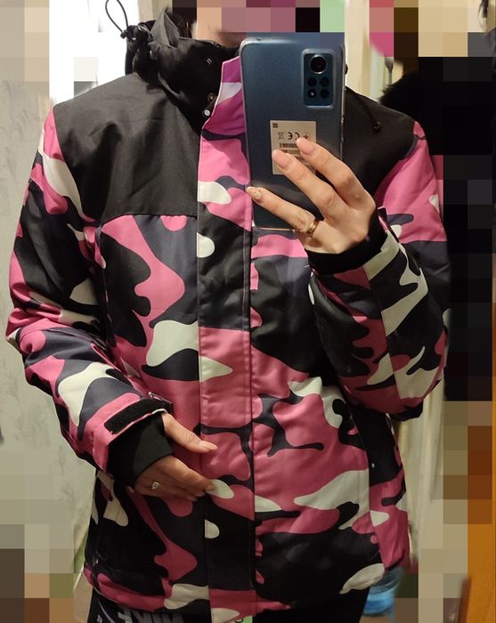 Горнолыжная куртка.