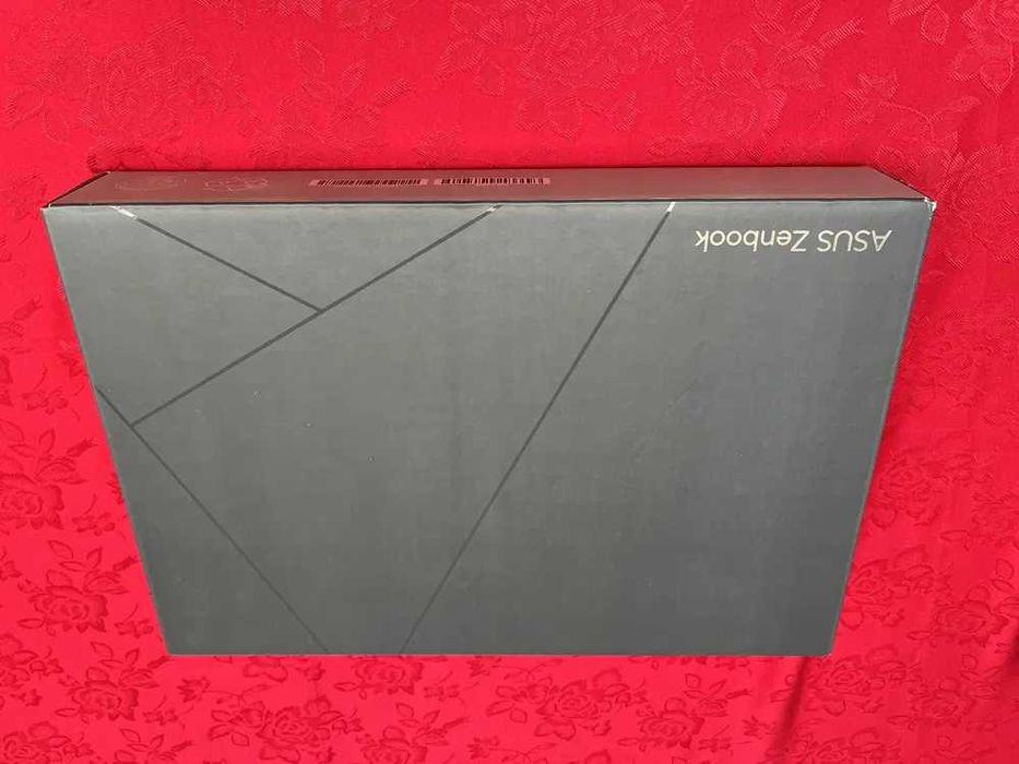 Asus Zenbook OLED
