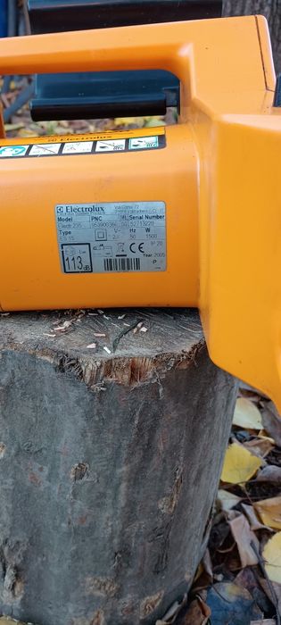 Электро пила б/у