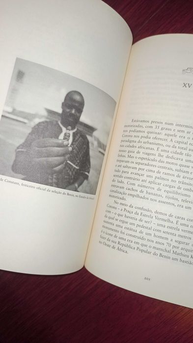 Até lá abaixo - livro