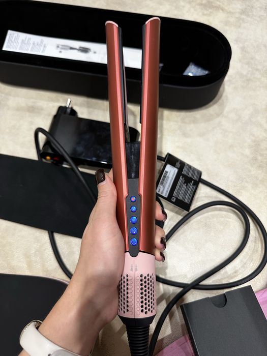 Випрямляч для волосся Dyson Airstrait HT01
