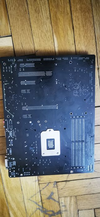 Материнська плата GIGABYTE GA-Z270-HD3. ПРОЦЕСОР intel pentium g4400.