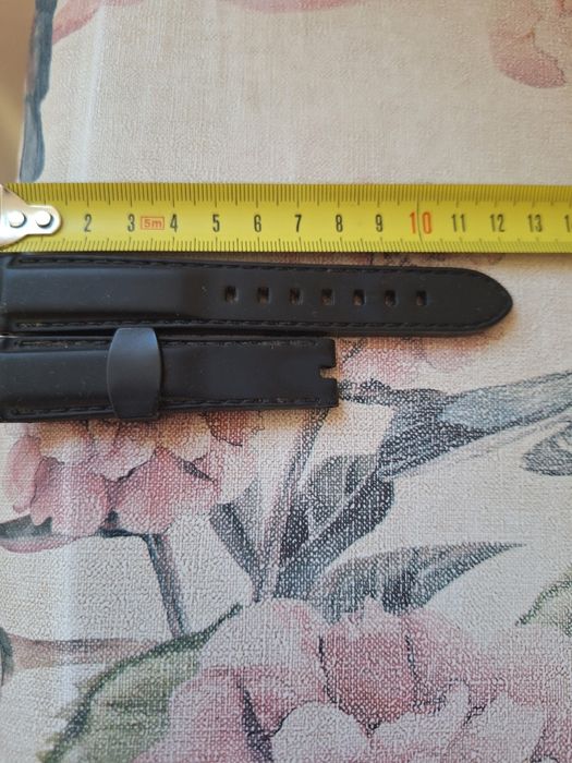 Ремінецьдля годинника каучуковий