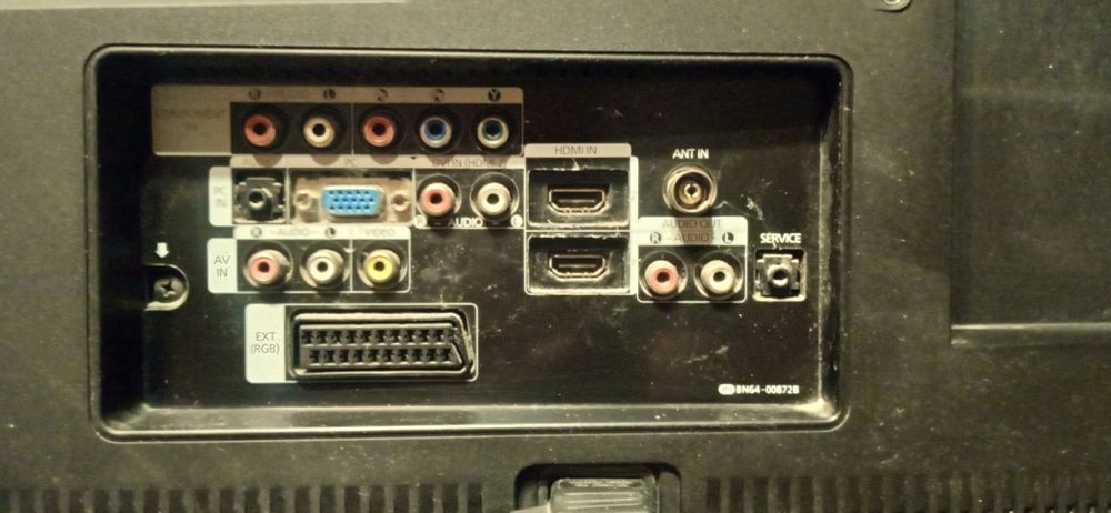 Телевизор Samsung диагональ 37