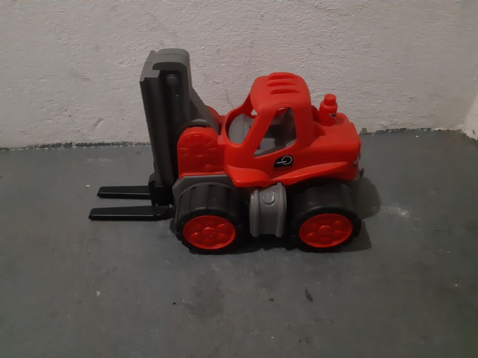 Empilhadora de brincar