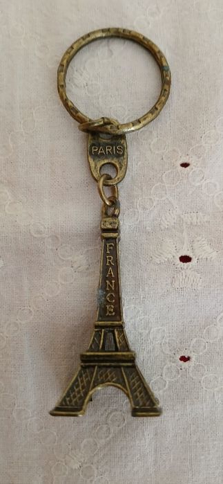 Porta-chaves Torre Eiffel, novo