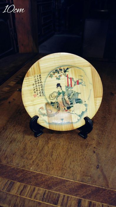 Conjunto de 3 Pratos chineses, bonitos.