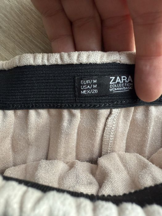 Plisowana spodnica z zary rozmiar 38 jasny bez
