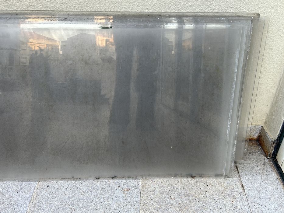 Placas de acrilico usadas