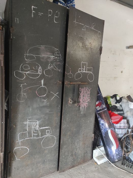 Шафа металева,інструментальна шафа,тумба металева