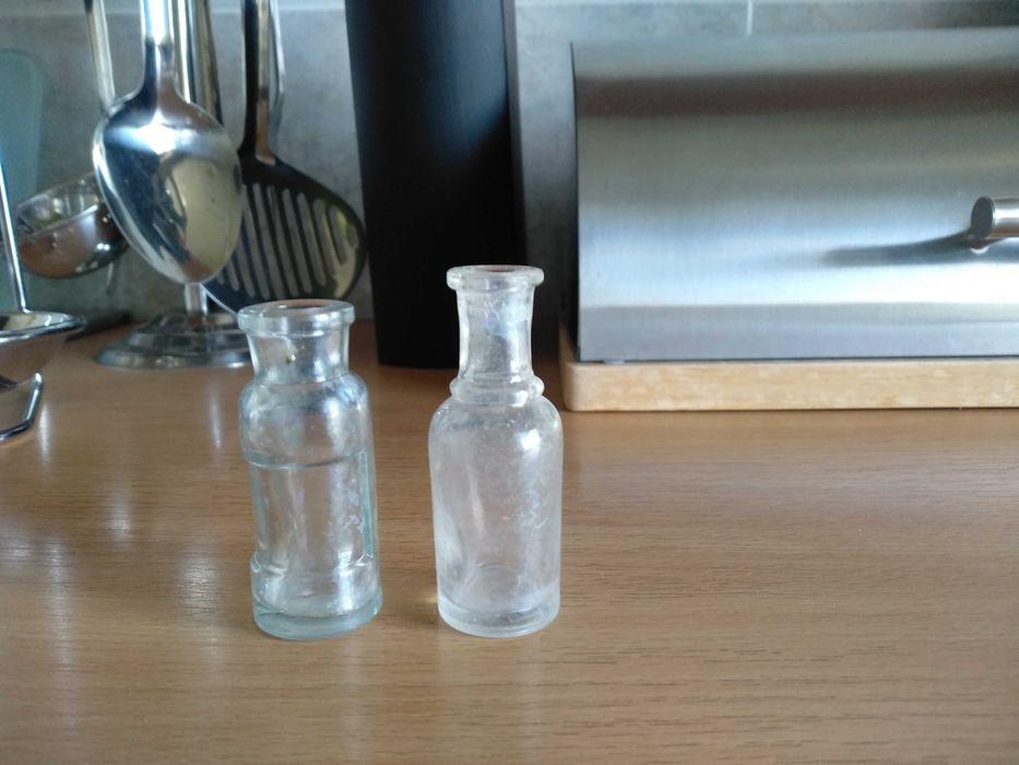 Инвентарь для дома. Бутылка аптечная дореволюционная. Харьков. Украина