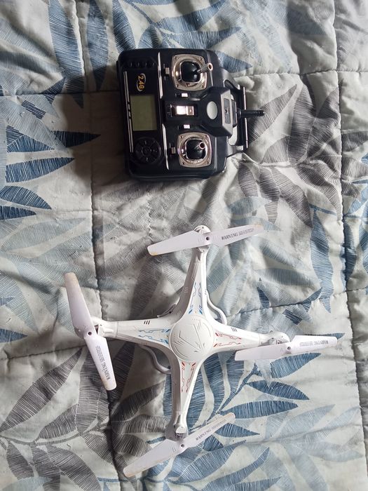 Vendo drone , entrego na zona de Lisboa e arredores