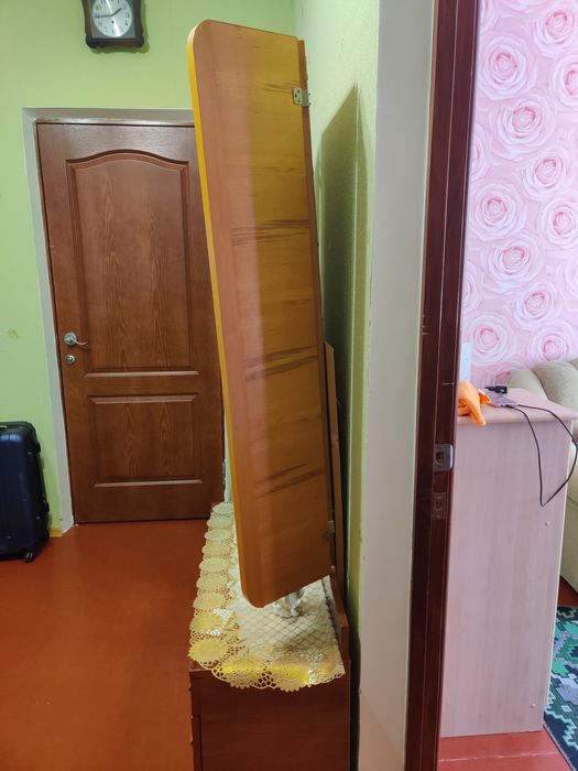Трюмо СССР дерево натуральне дерево  шикарне зеркало
