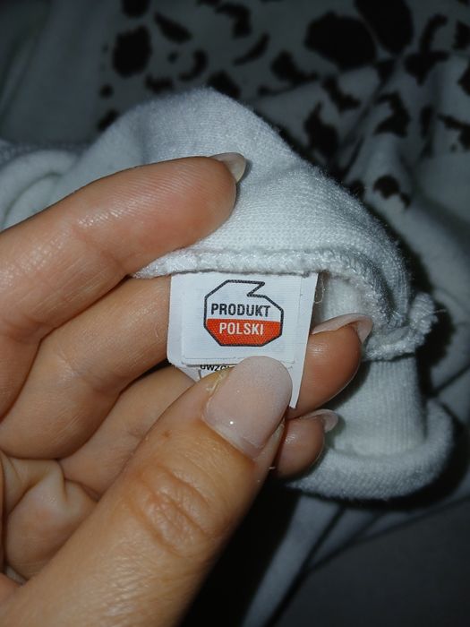 Sweter damski panterka kolor biało brązowy Xana Collection rozmiar uni