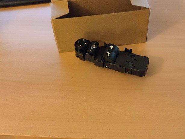Comando Interruptor Botões Vidros Citroen C4 (04-10) (NOVO)