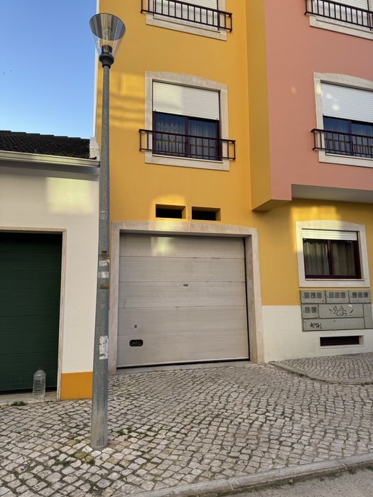 Garagem para arrendar Pinhal Novo