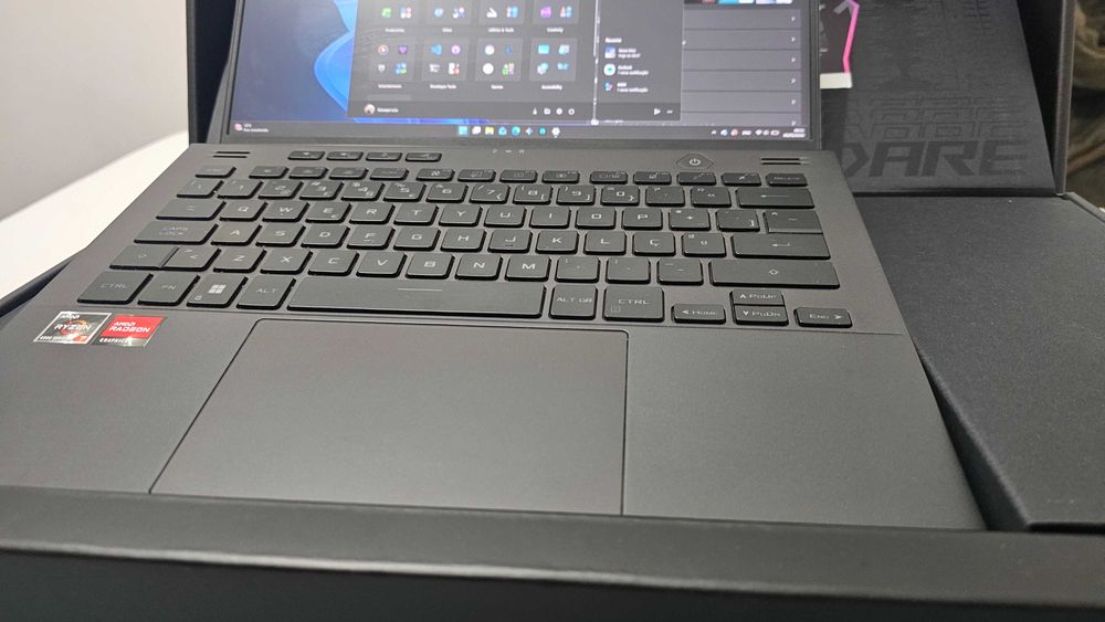 Portátil Asus ROG Zephyrus G14 (GA402) - Gaming