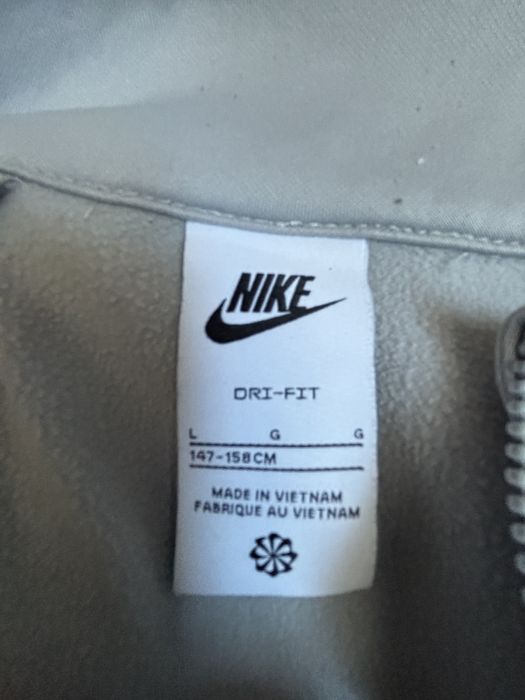 Dres Nike dla chlopca lub dziewczynki