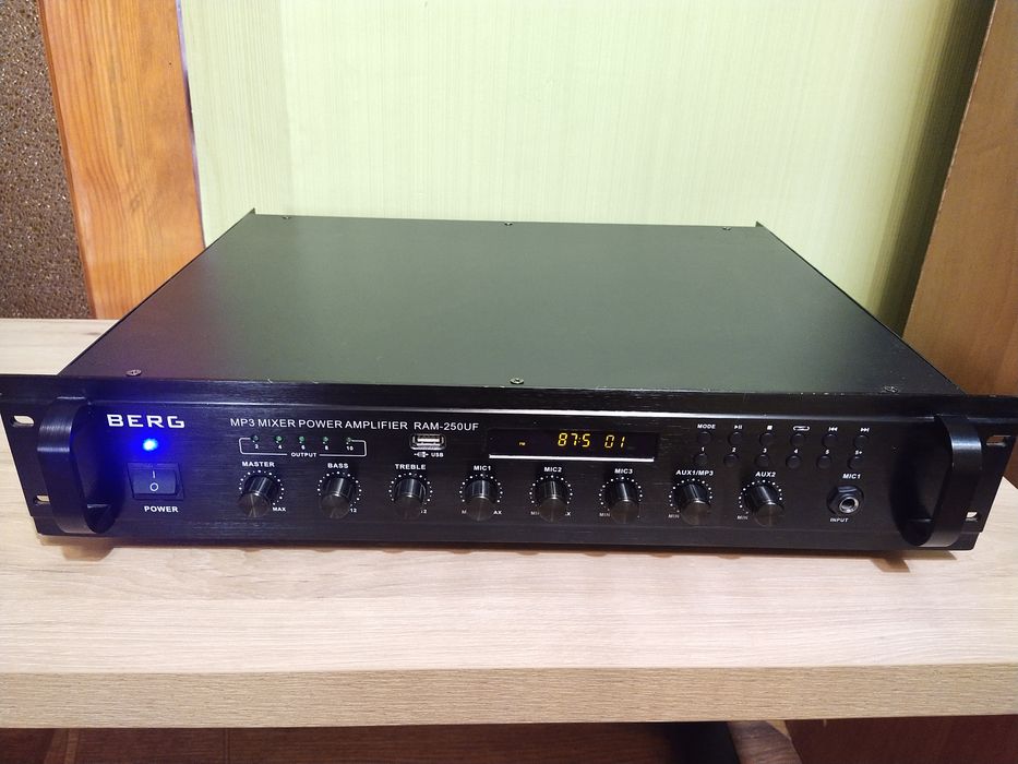Трансляційний мікшируючий підсилювач RAM-250UF потужністю 240Вт