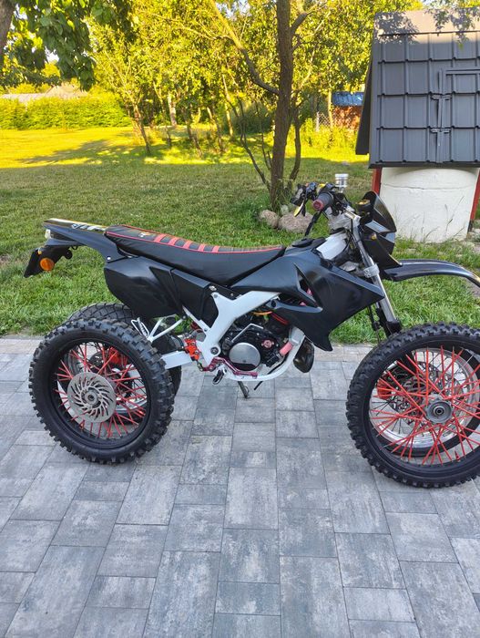Yamaha dt 50r 2009r.