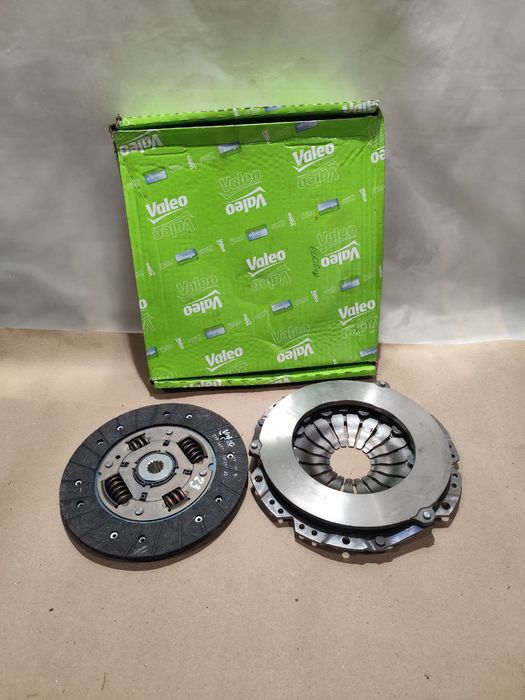 Комплект зчеплення Опель Opel 1.7 DTI , 1.8 Бен. Valeo
