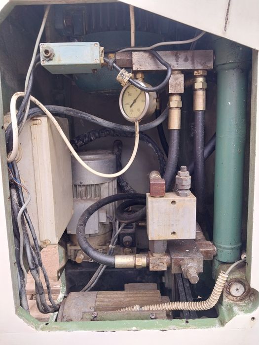 Тістоміс Sottoriva SA-120 на 200 л (Італія); три діжі; 2 швидк.+реверс