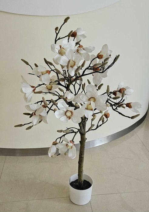 Drzewko Magnolia duże 110 cm białe stuczne