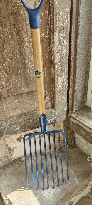 Ancinho e pá limpeza