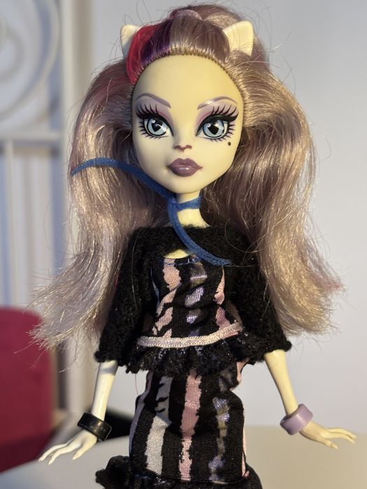 Monster High Catrine DeMew New Scaremester