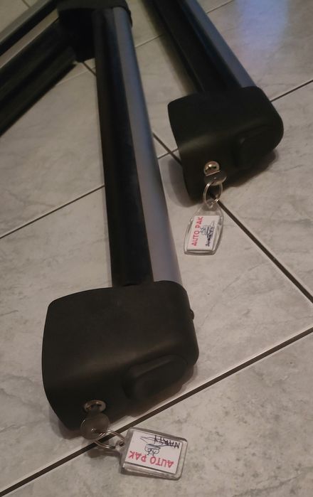 Bagażnik do przewozu nart i snowboardów SLALOM 600 z zamkami