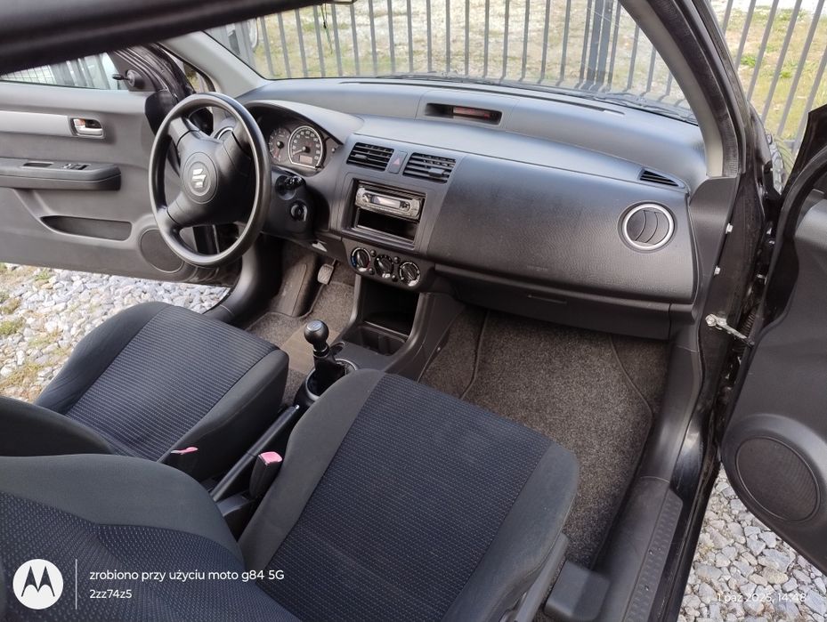 1.3 benzyna ładne auto z klimatyzacją