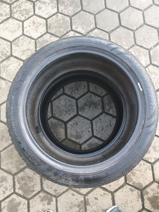 Vendo 2 Pneus (Par) com as seguintes medidas:

NANKANG
225 / 45 ZR18 9