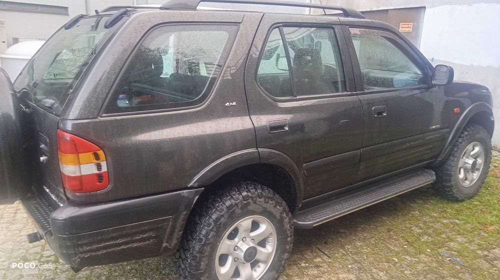 Vendo Opel Frontera b 2.2 dti,troco por algum carro ou retoma