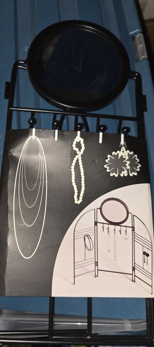 Organizer na bizuterie