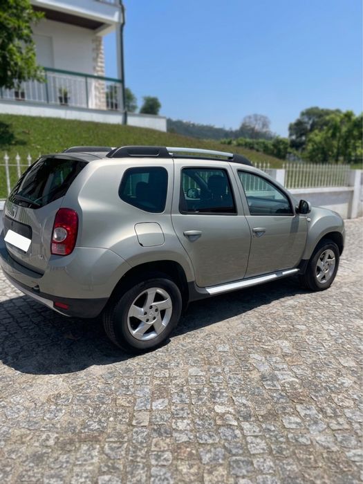 Dacia Duster 2012