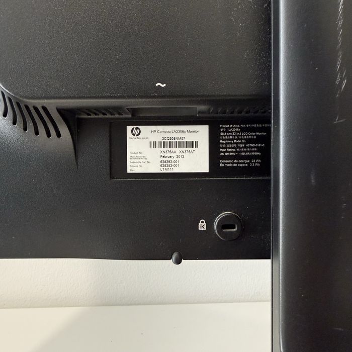 Monitor HP Compaq la2306x488324823599687684