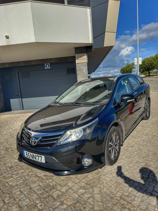 Toyota Avensis 2.0D4D Nacional c/ histórico